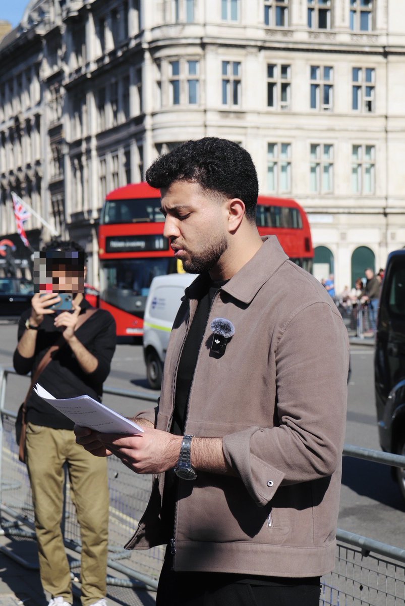 samimarab20's tweet photo. On 18th March, we stood at Parliament Square for Afghan students who have lost their right to study in the UK.

We spoke. We were heard. And we took the message directly inside the Houses of Parliament to Jeremy Corbyn MP, Parliamentary Leader of Your Party.

The ban is still in place. The campaign continues.

#LetAfghansLearn #LiftTheBan #AfghanStudents