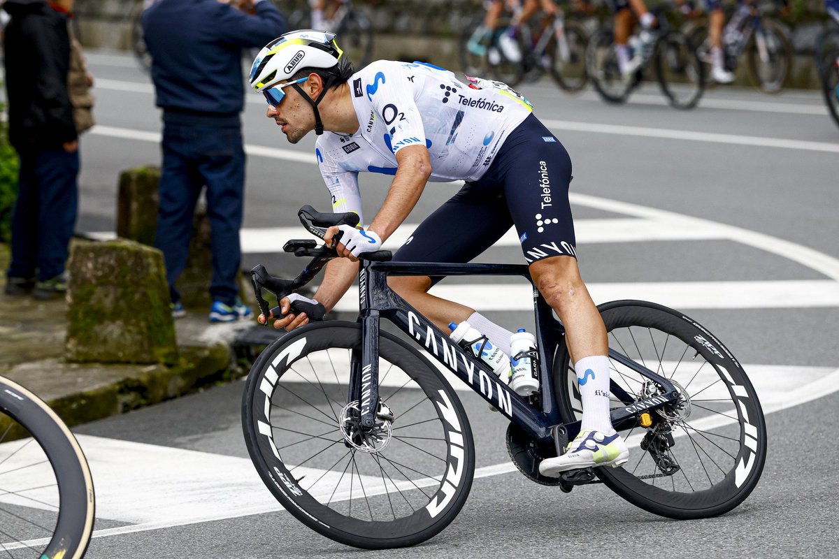 Farolillo_Rouge's tweet photo. Hay mucho ciclista en @Movistar_Team con Jon Barrenetxea 💪 Ojo a sus últimos resultados 👇

2⃣0⃣ en #MilanoSanRemo 🇮🇹
1⃣2⃣ en #KBK26 🇧🇪
2⃣5⃣ en #OHN26 🇧🇪

No hay flashes ni grandes resultados, pero sí una base muy buena para el futuro 💪 https://t.co/GDpzatl2z9