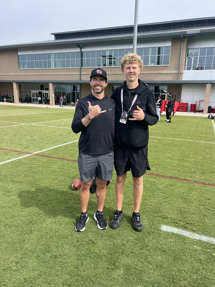 Bear Woods tweet media