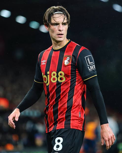 SimplyUtd tweet media