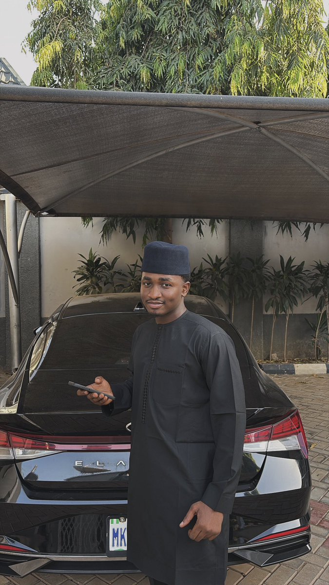 𝐒𝐇𝐀𝐊𝐔R tweet media