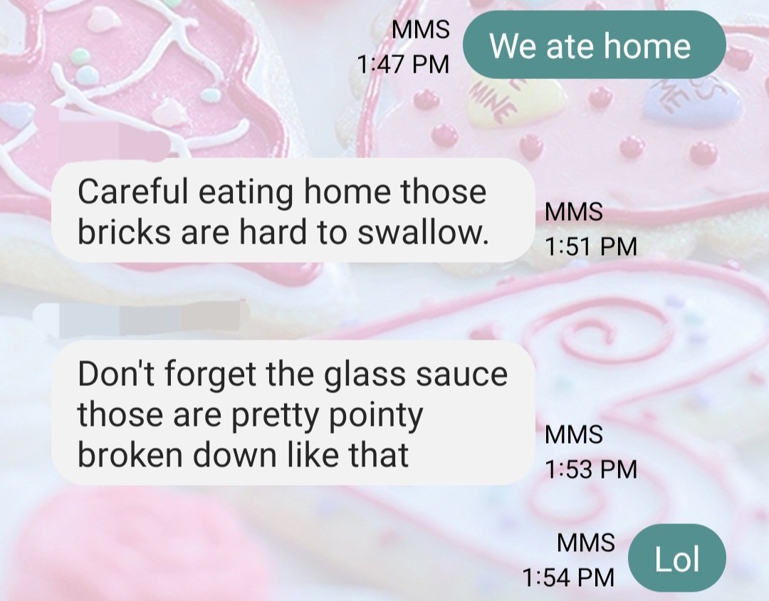 violet_banz's tweet photo. This is my family. 

😭✨ I made ONE typo — we ate home — and suddenly my family thinks we’re out here chewing construction materials 😭🧱  
Brick dinner. Glass dipping sauce. Zero mercy.

 #EverydayHumor  #LifeLately #RelatableMoments  #KeepingItReal  
 #CreativeLife https://t.co/inwZrrwBRL