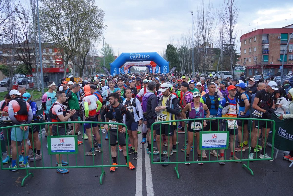 FUTER_ET's tweet image. La #BRIX colabora y participa en la XXI edición de la Guzmán el Bueno, más de 4.000 deportistas de #MTB y #Trail derrochan esfuerzo y entrega en esta prueba de dureza y belleza paisajística que son sello de identidad de #SierraMorena. #Sedfuertesenlaguerra
#SomostuEjército