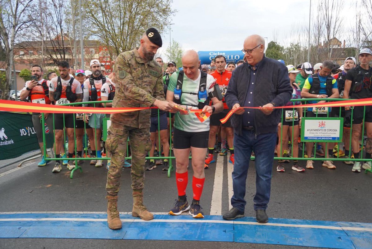 FUTER_ET's tweet image. La #BRIX colabora y participa en la XXI edición de la Guzmán el Bueno, más de 4.000 deportistas de #MTB y #Trail derrochan esfuerzo y entrega en esta prueba de dureza y belleza paisajística que son sello de identidad de #SierraMorena. #Sedfuertesenlaguerra
#SomostuEjército