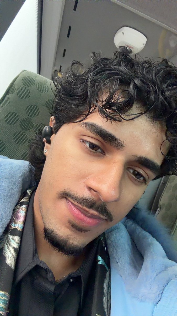 ibee 🦢 tweet media