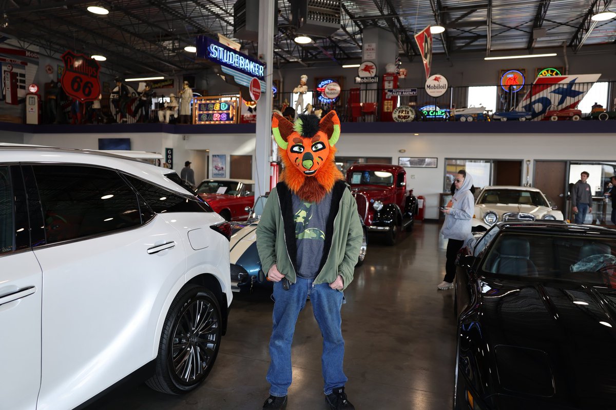 Big Bro Pyro tweet media