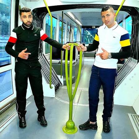 Fdesouche.com est une revue de presse tweet media