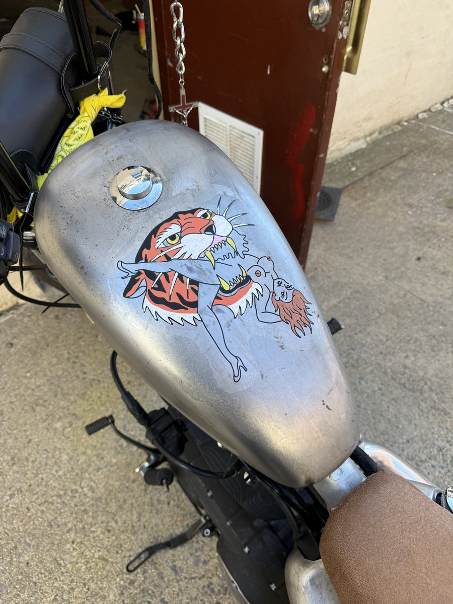 piss kink 🔞 tweet media