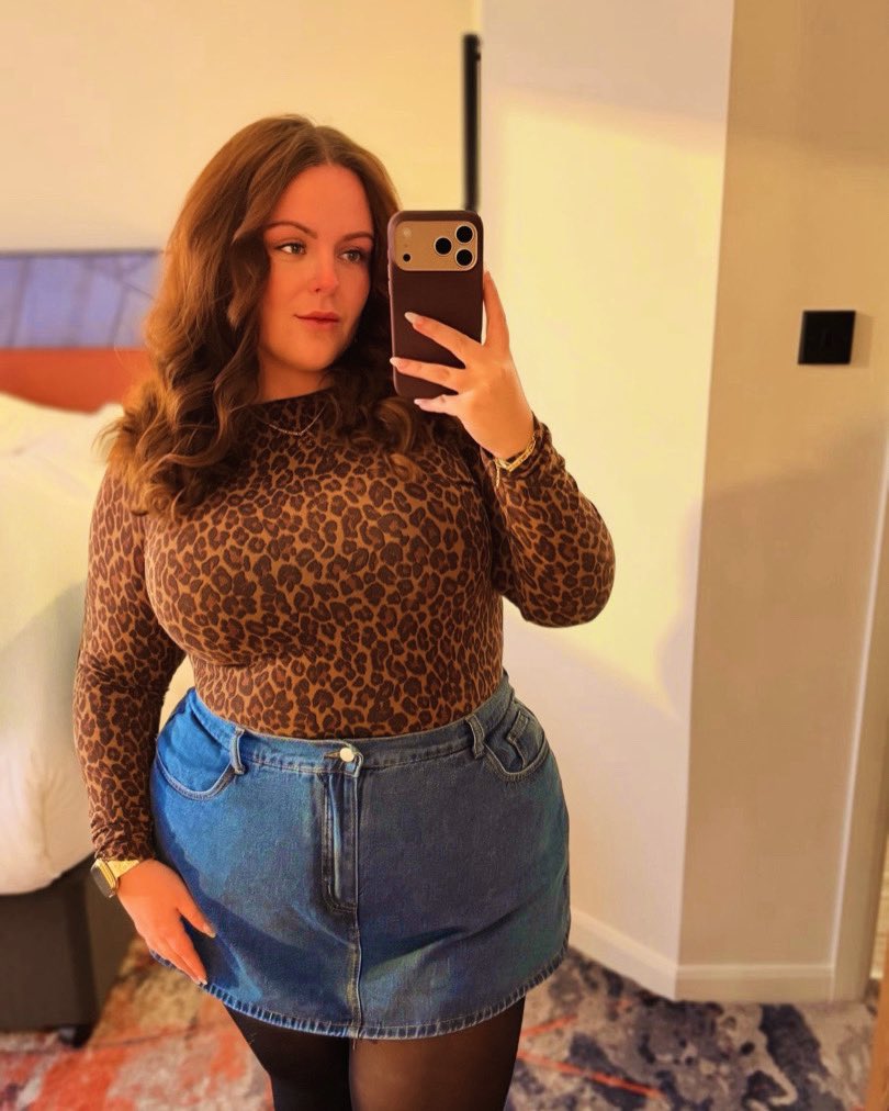 Daisy 🎀 tweet media