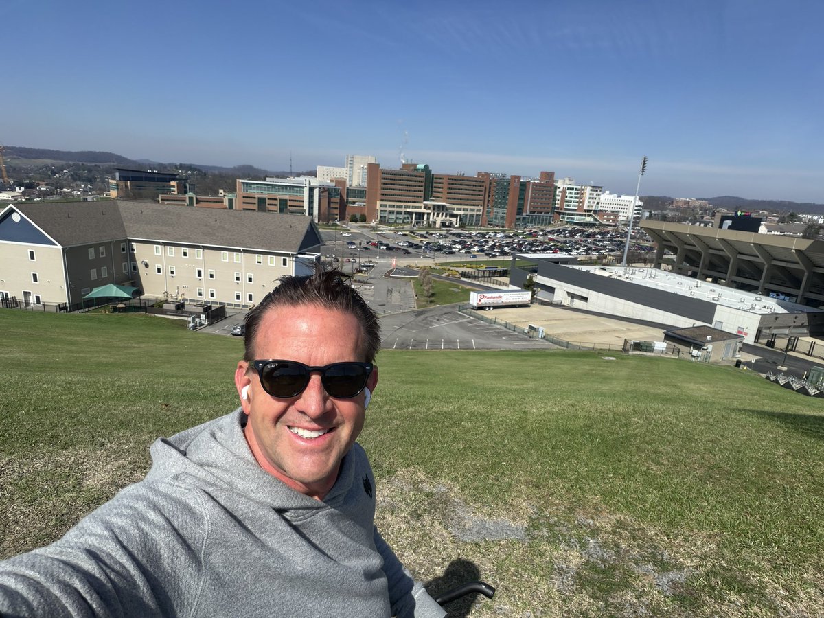 Michael T. Benson tweet media