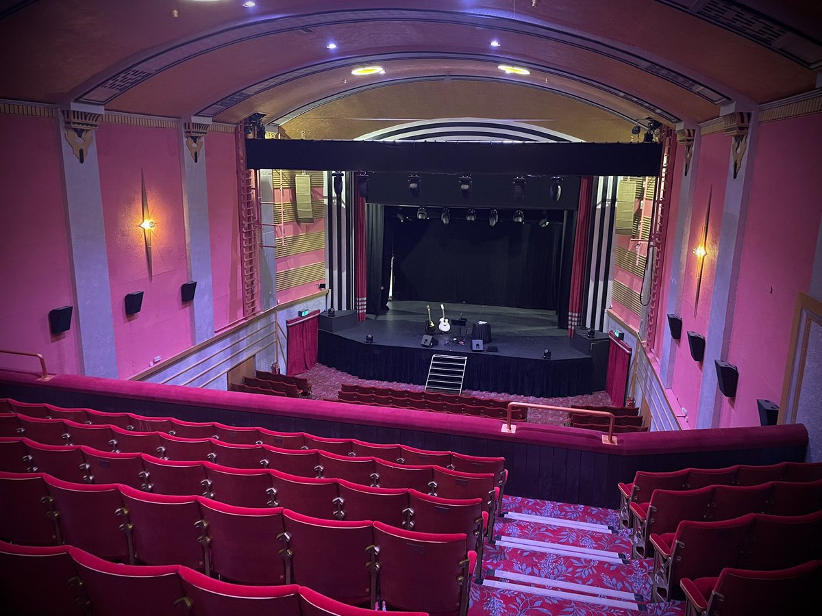 Miles Hunt tweet media