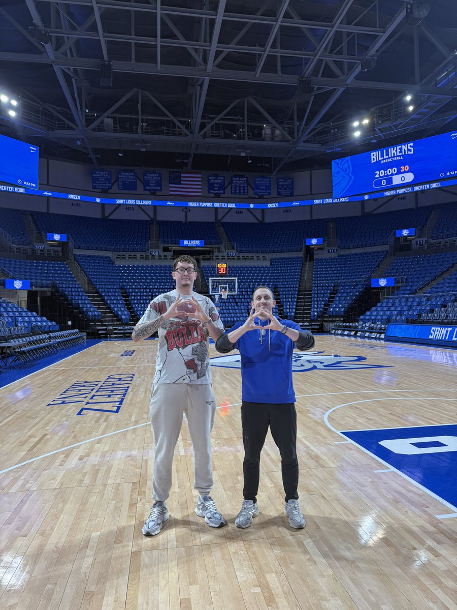 Ryan Hammer🔨 tweet media