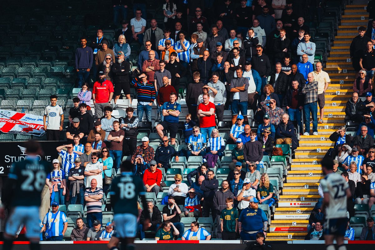 Huddersfield Town tweet media