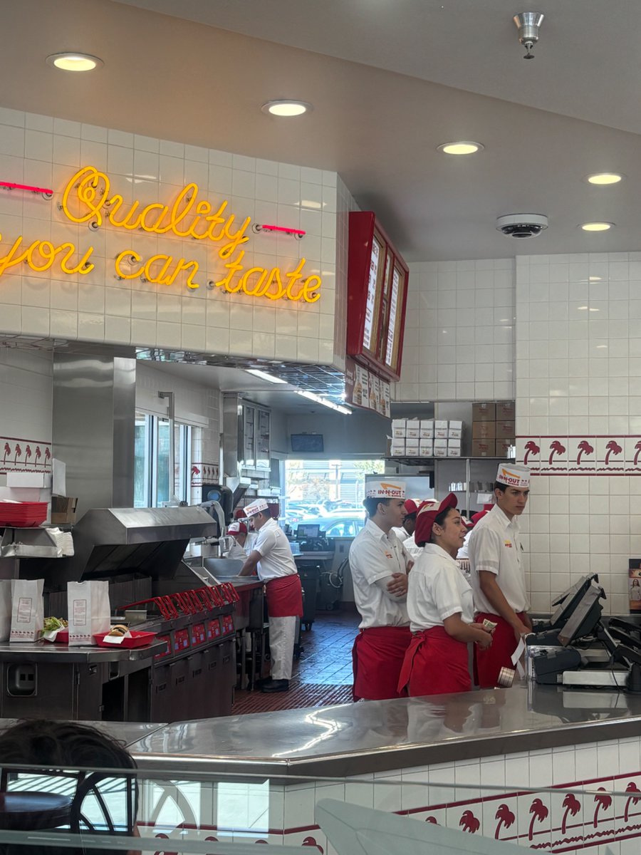 Danielle Radin tweet media