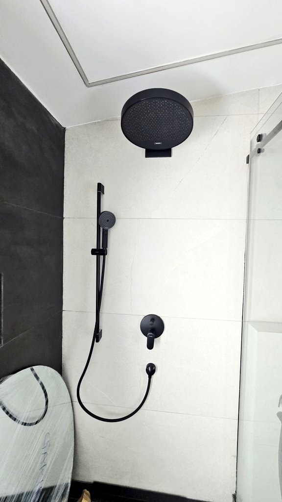 Architect Mwangi tweet media