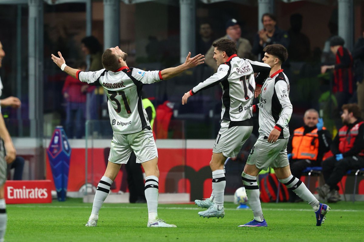 MILANEIAH 92 tweet media