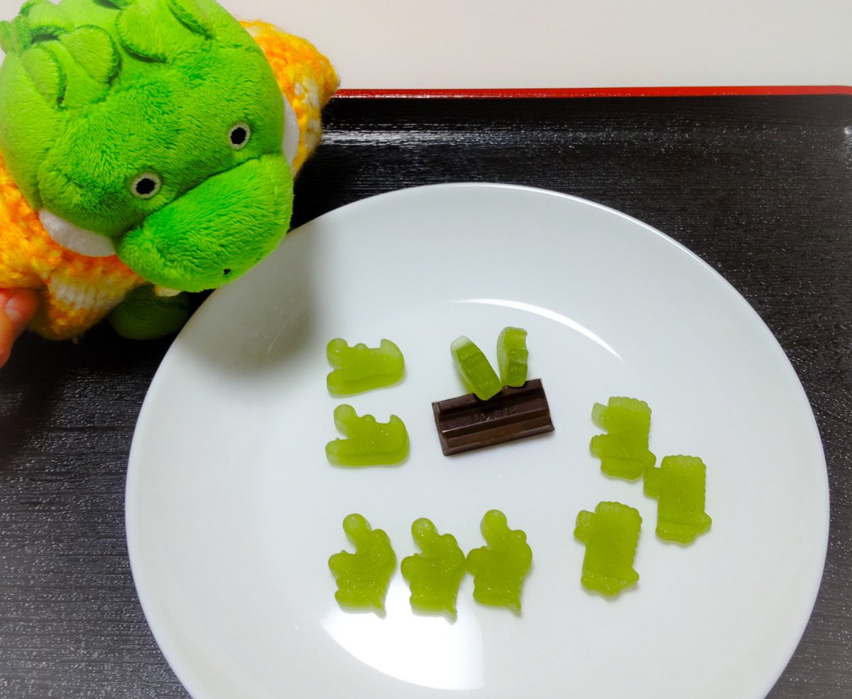 うしさん tweet media