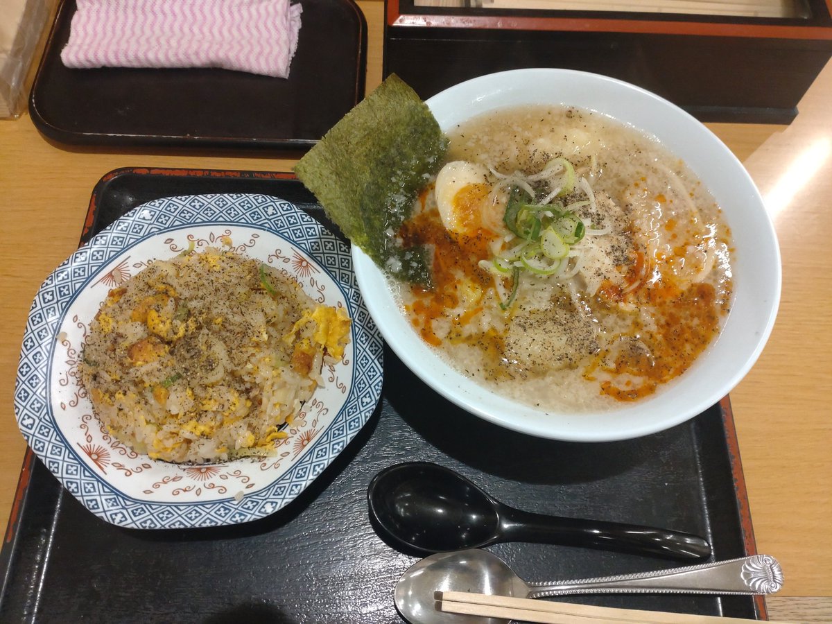 イベント帰りはラーメン食べたいわね😍