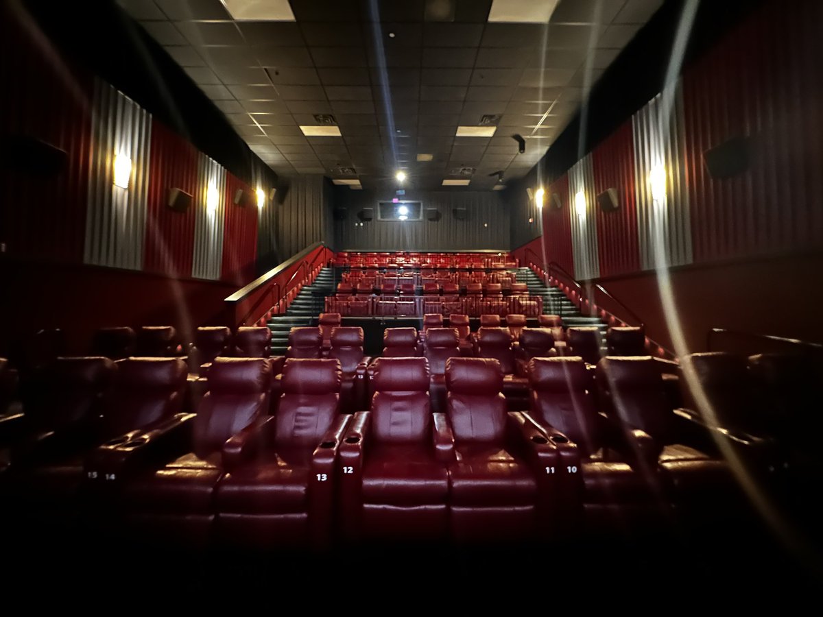 SplinteredLens tweet media