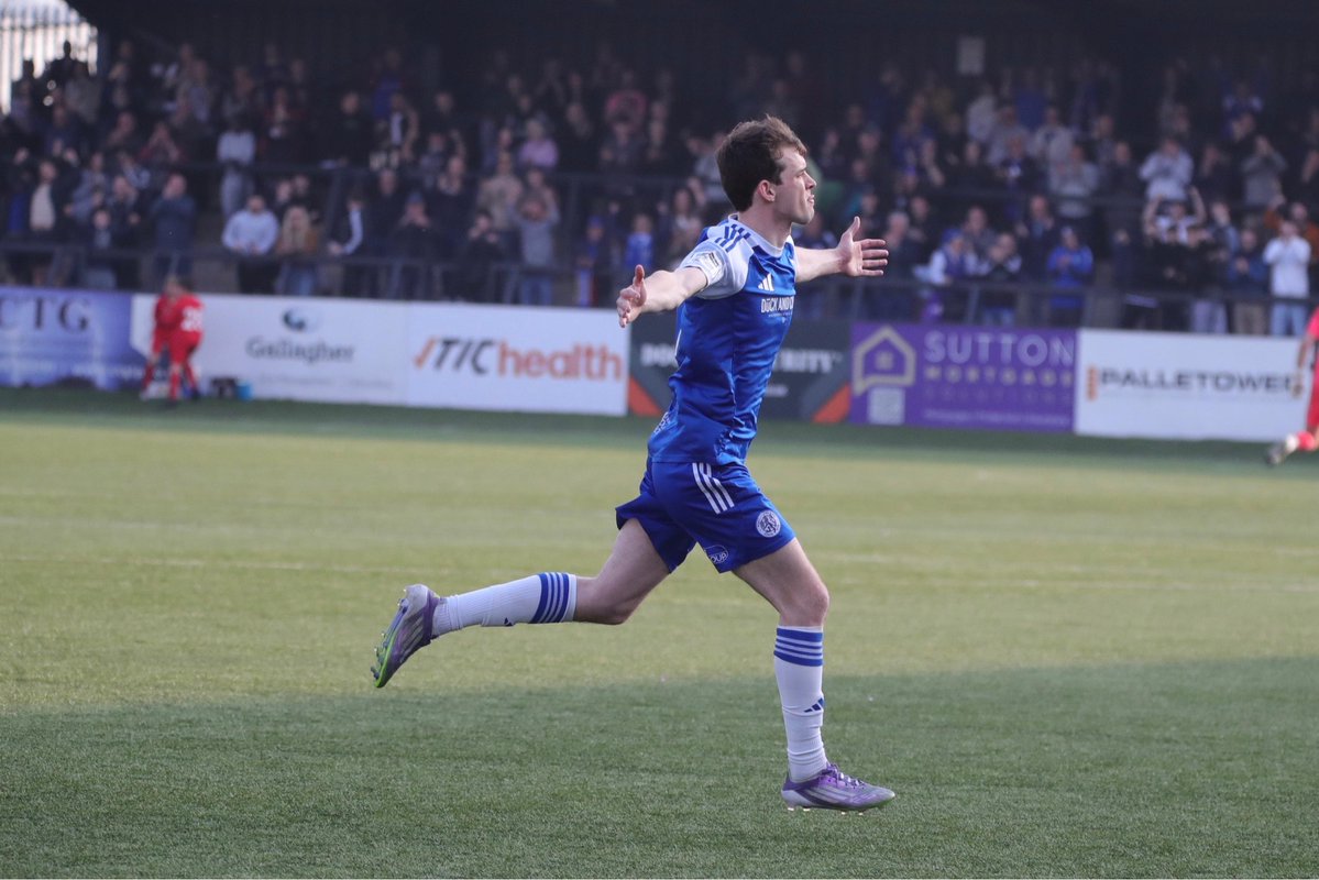 Macclesfield FC (C) tweet media