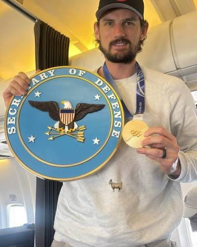 Jason Bell tweet media