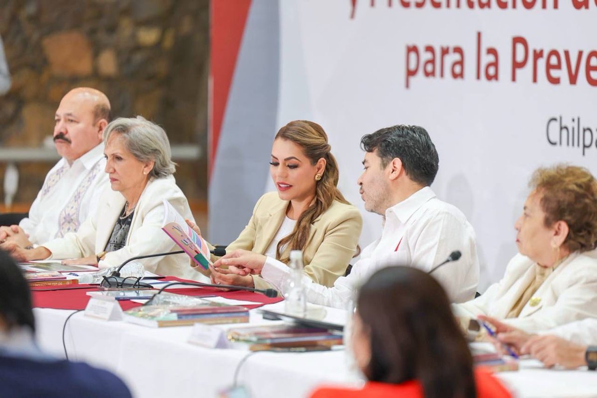 Arturo Medina tweet media