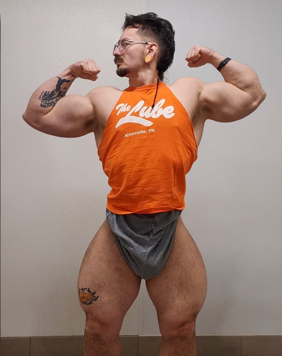 Danny Valentine's Gym and Donut Shop tweet media