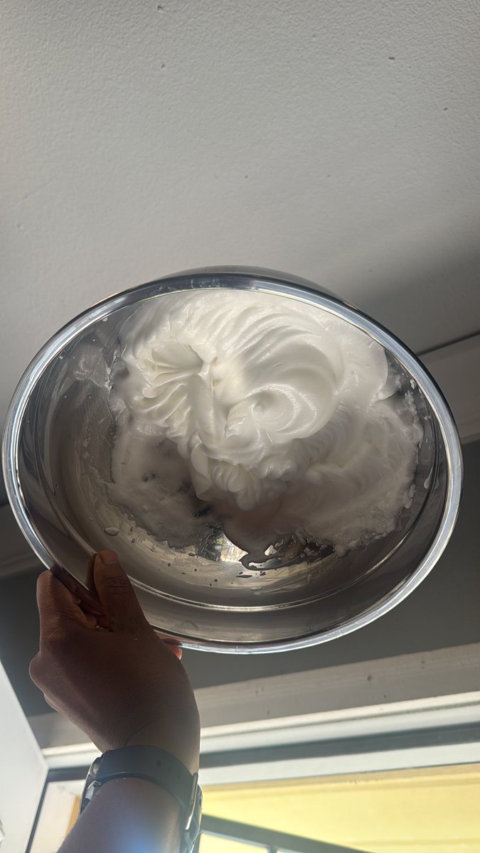 Farah Mars tweet media