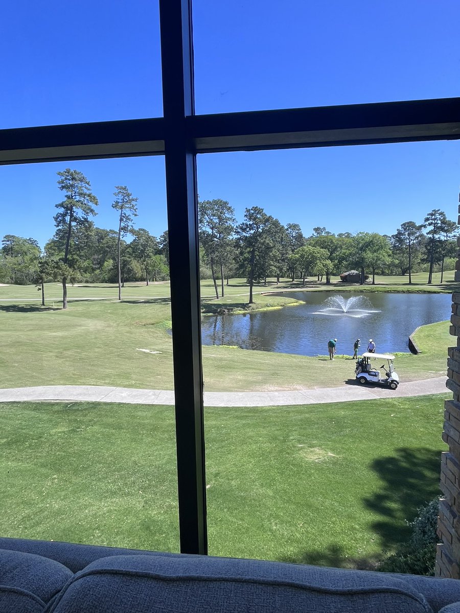 SubparLay tweet media