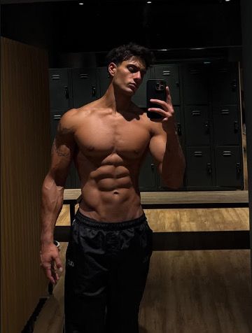 سيدني tweet media