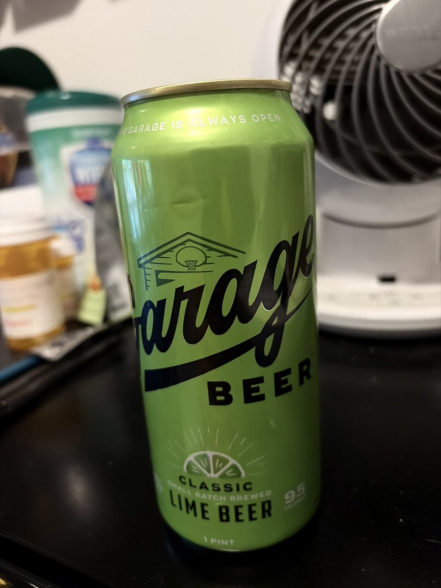 JoeyDefy tweet media