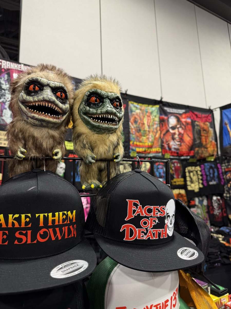 Review the World tweet media