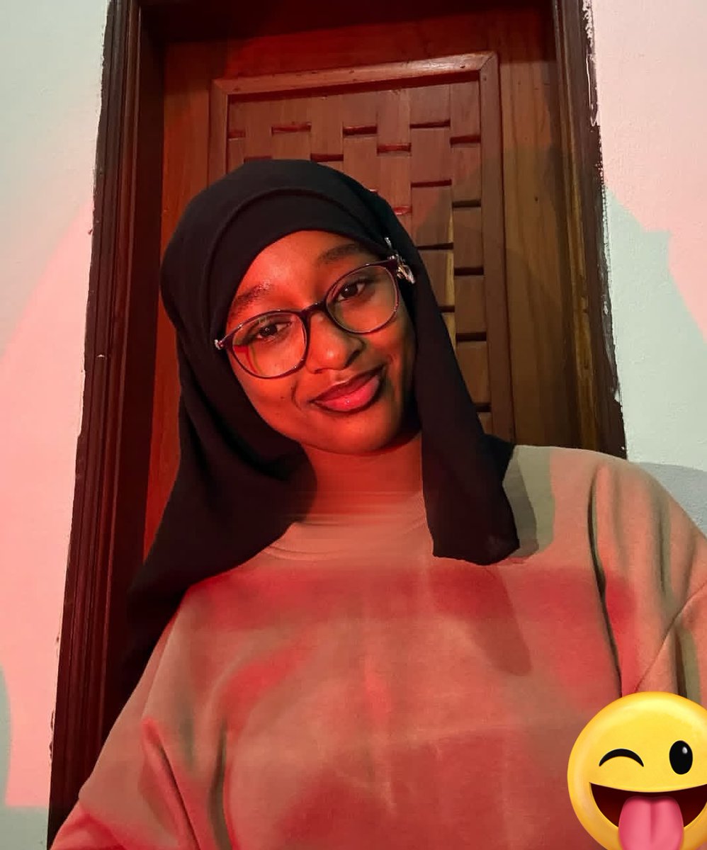 kursyy💔 tweet media