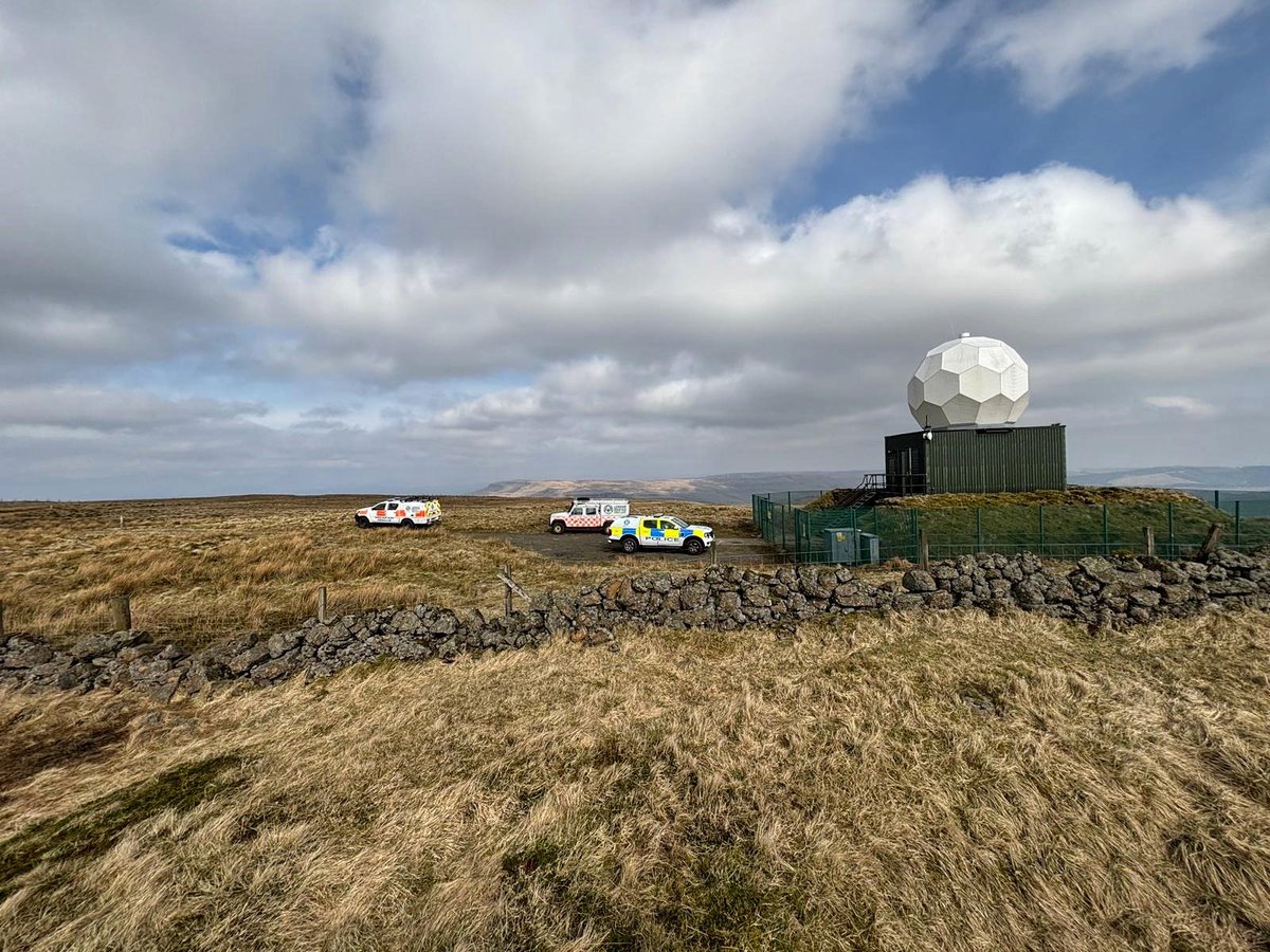 LomondMRT's tweet image. #CallOut 10/26

At 10:53 this morning, Lomond MRT were called to an individual with a suspected broken ankle on Hart Hill close to Holehead in the Campsie Fells.