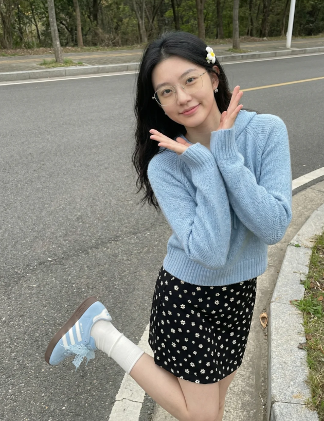 欣欣子 tweet media