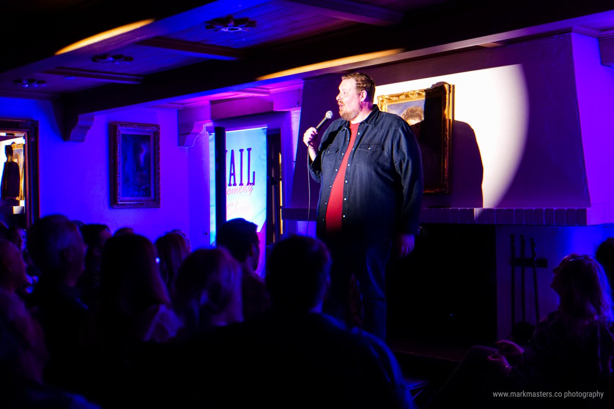 themarkmasters's tweet photo. Thursday night sell-out at Sarah's Lounge in Vail Village.  Amazing show, so much fun!  Thanks @RayHarrington and @negativenegro and of course the audience, that was a blast!  Next show here is April 2, get tix at https://t.co/TZEjl0yNFF (we passed 100 5 star reviews on Google!!) https://t.co/y9t31VFC6G