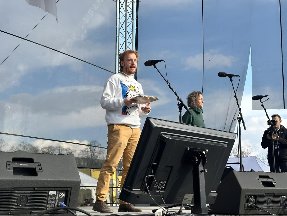 Romana Konečná ❤️🇨🇿❤️ 😄🇺🇦🚀 tweet media