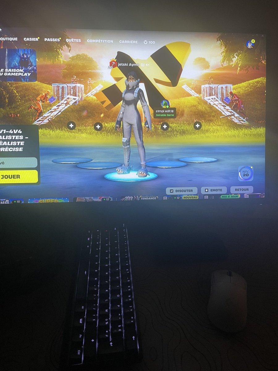 Cloud Skaey tweet media