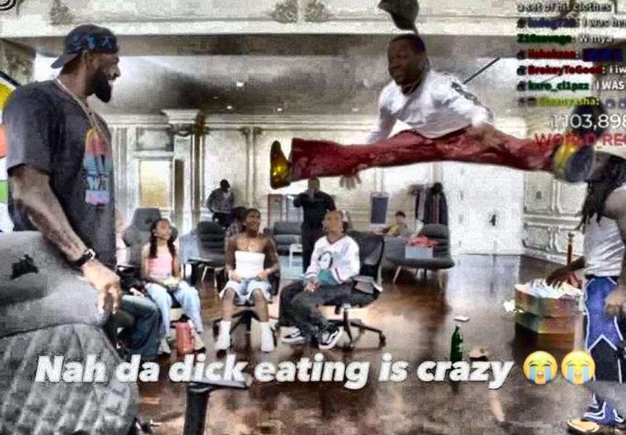 Kirsty Close :) tweet media