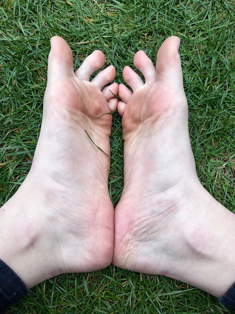 SoleMoon tweet media