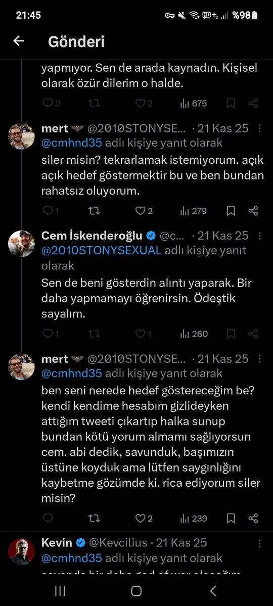 mert 🦇 tweet media
