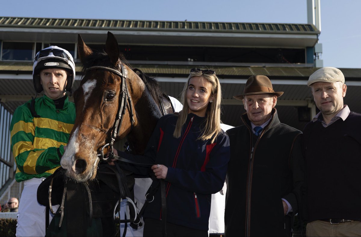 Navan Racecourse tweet media