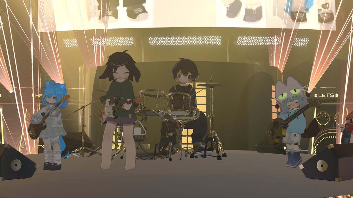 SlyFirefly tweet media