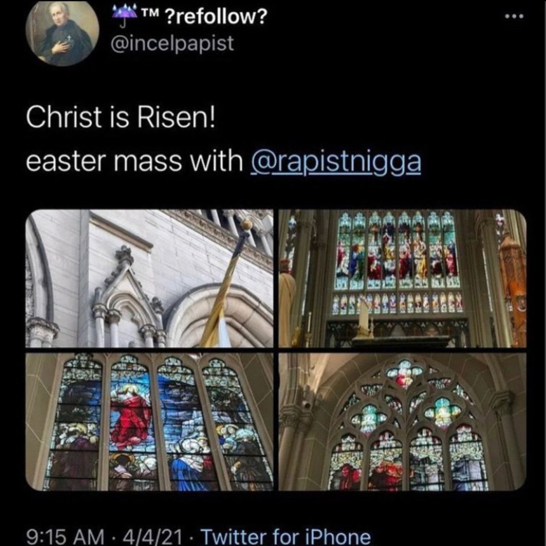 very strange girl tweet media