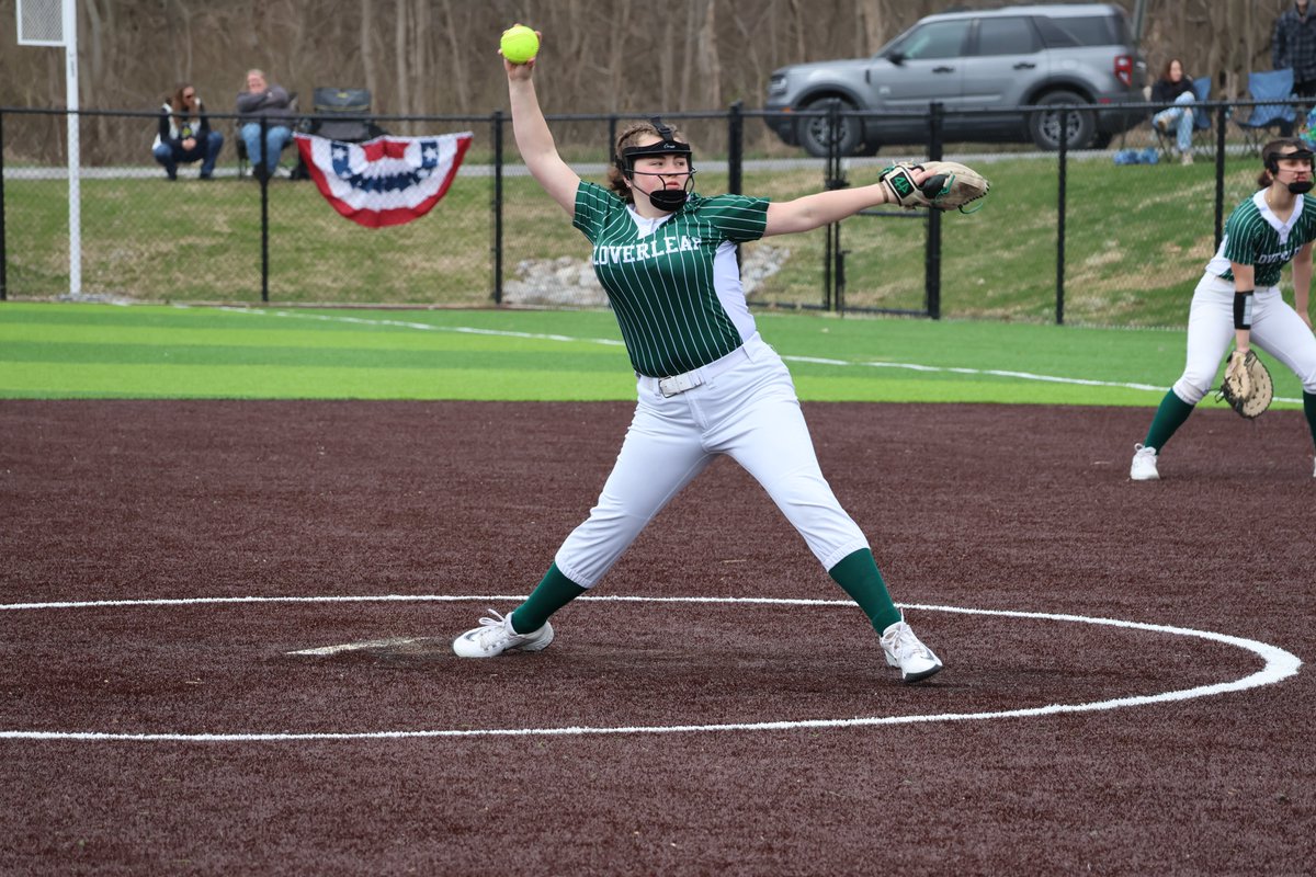 Cloverleaf Schools tweet media