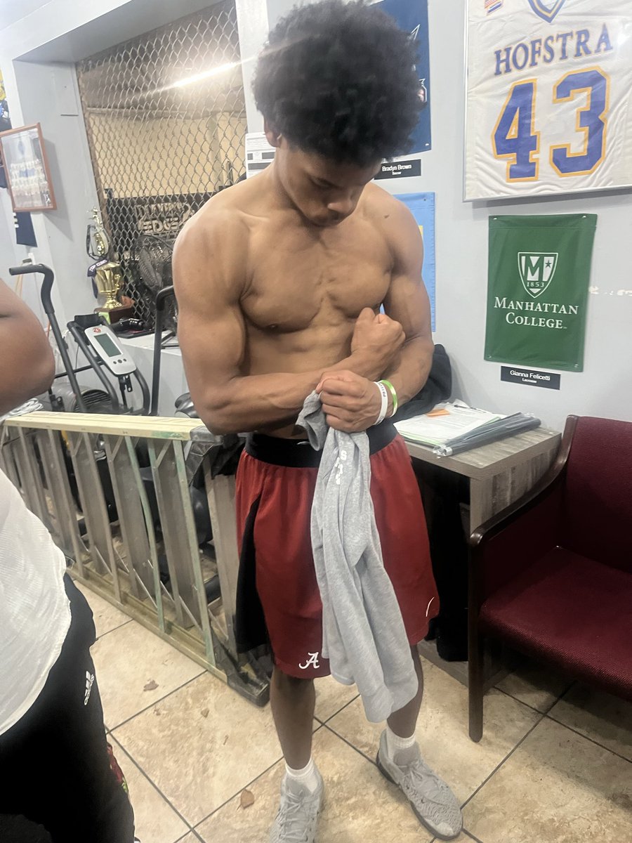 Amari Graves (Co 2027 WR/ATH) tweet media
