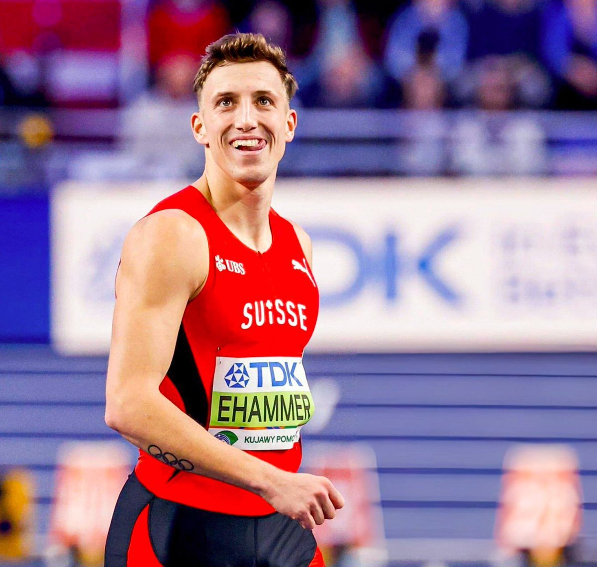 RunBlogRun tweet media