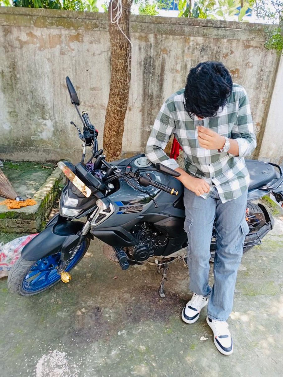 Legendary Leon tweet media