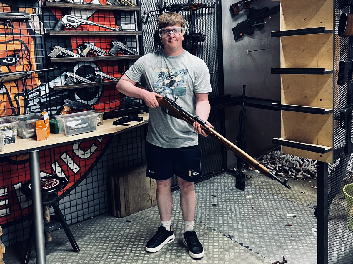 Ryan 🇬🇧🏳️‍🌈 tweet media