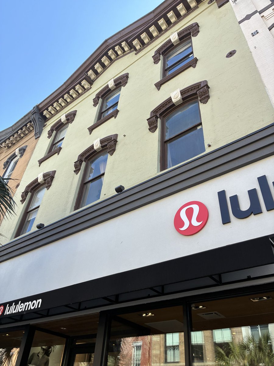 Alicia, Courtyard Urbanist tweet media